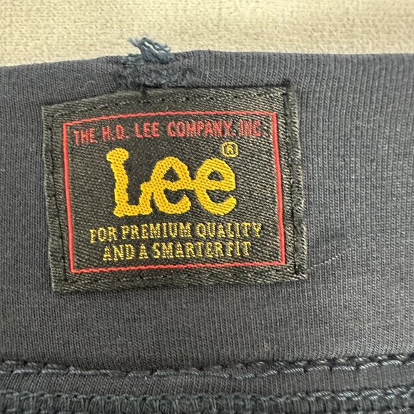 Lee Womens Comfort Waistband Fresno Denim Shorts Size 6 Stretch Cotton Blend - Picture 6 of 12